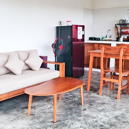 Turtle House Surf & Stay Airsatang Eksteriør bilde
