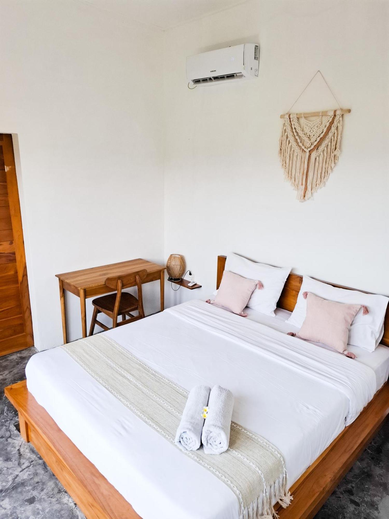 Turtle House Surf & Stay Airsatang Eksteriør bilde